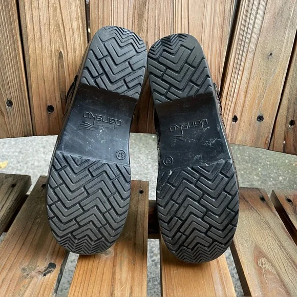 Dansko Professional Brown Tooled Leather Clog Size 37 - Picture 13 of 16